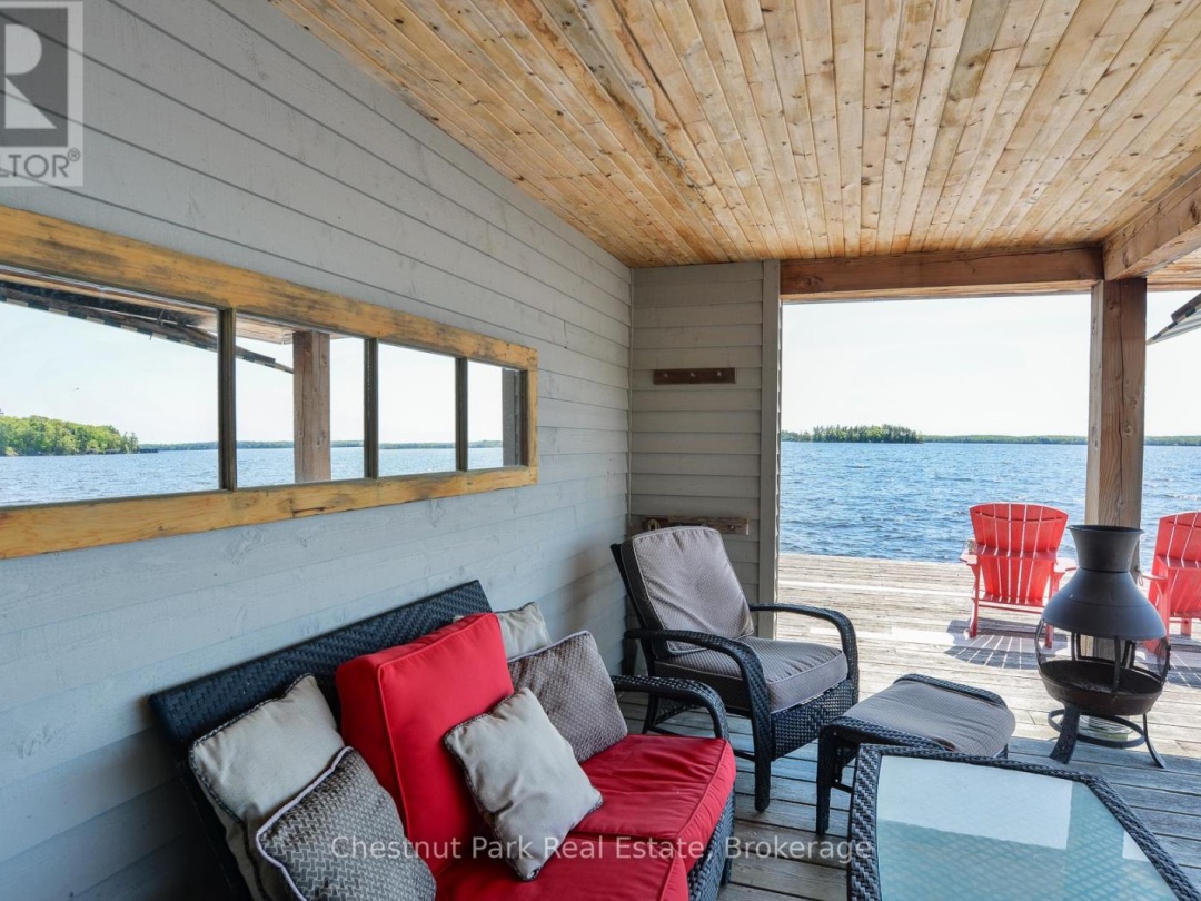 8 - 1869 MUSKOKA 118 ROAD W, 