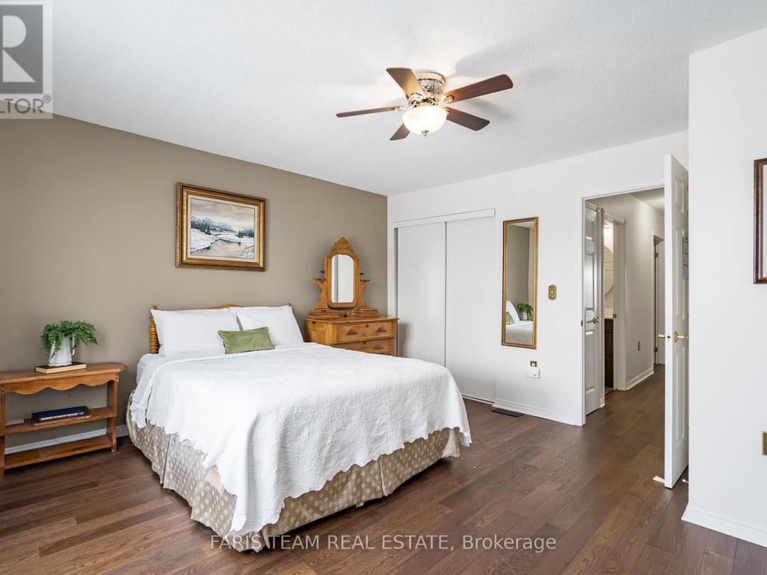 422 40 Museum Drive, Orillia