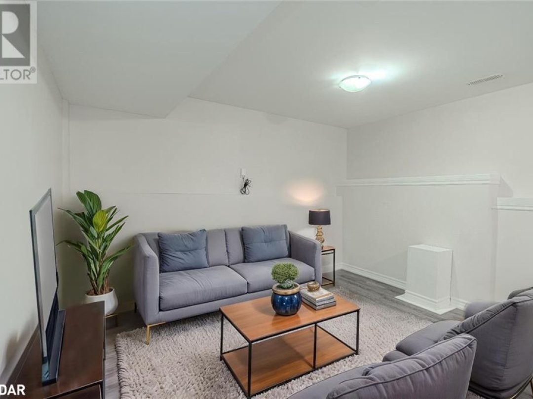 19 KORLEA Crescent, 