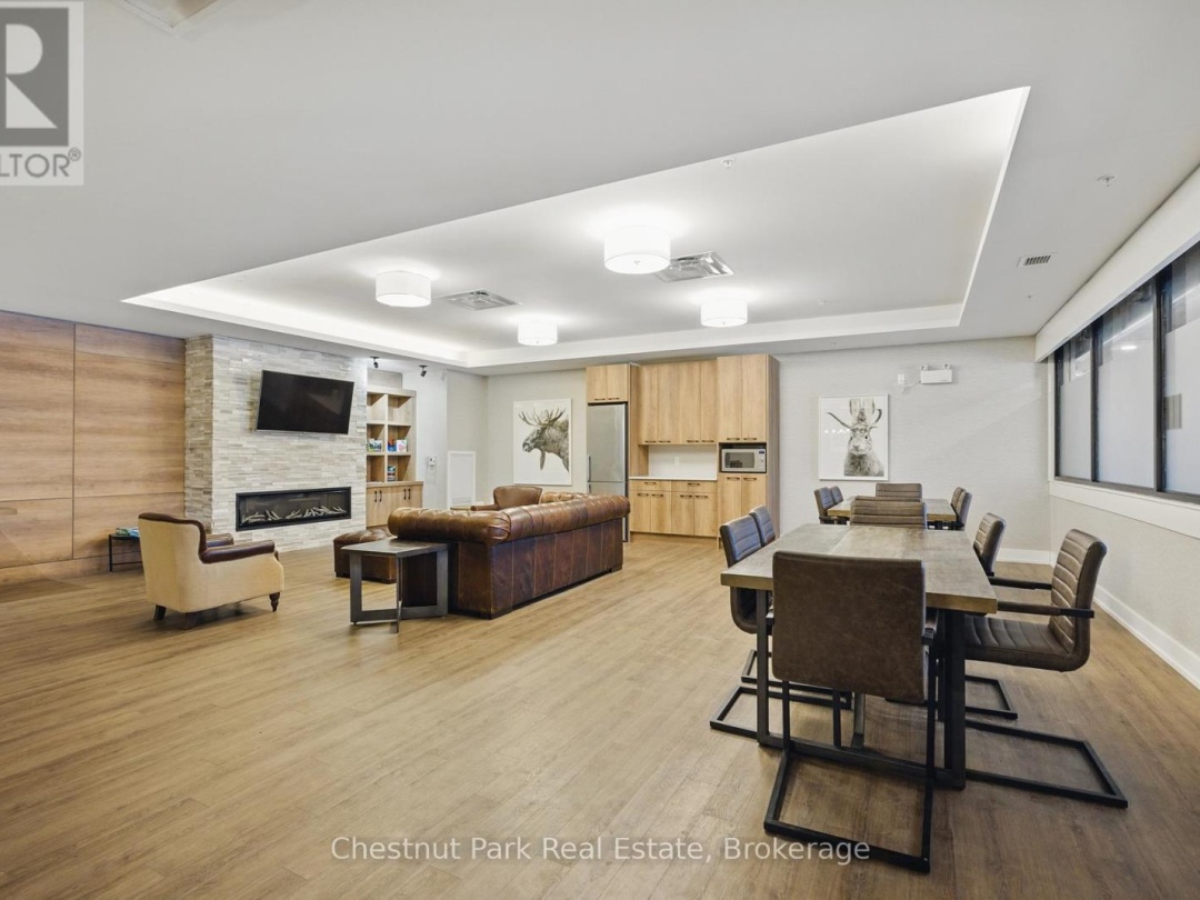 2 25 Pen Lake Point Road, Peninsula Lake