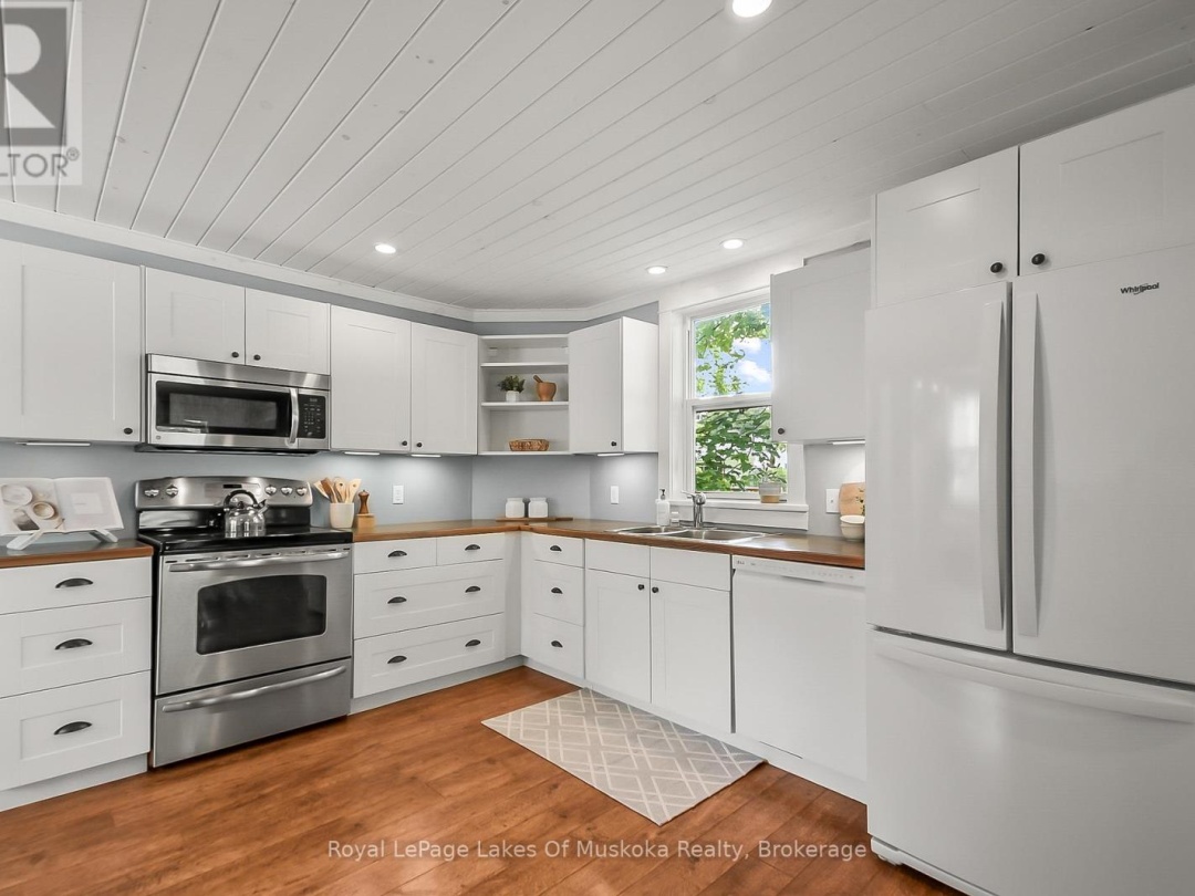 213 WOODCHESTER AVENUE, 