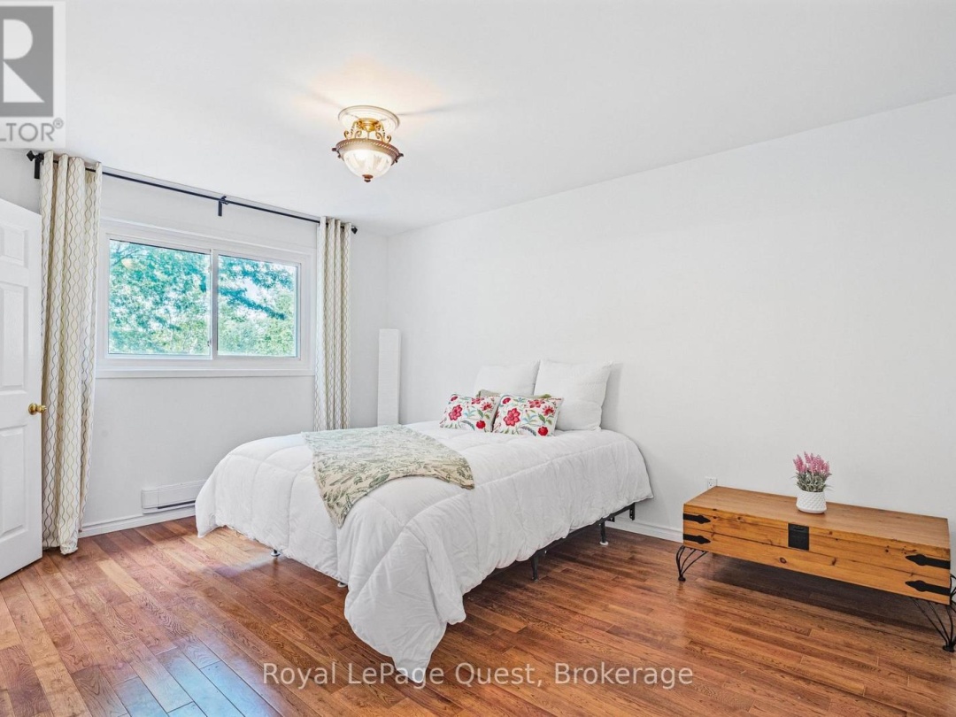 8 South Island Trail, Lake Simcoe