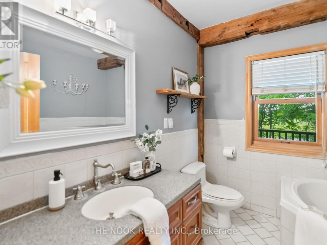 275 VALENTIA ROAD, 