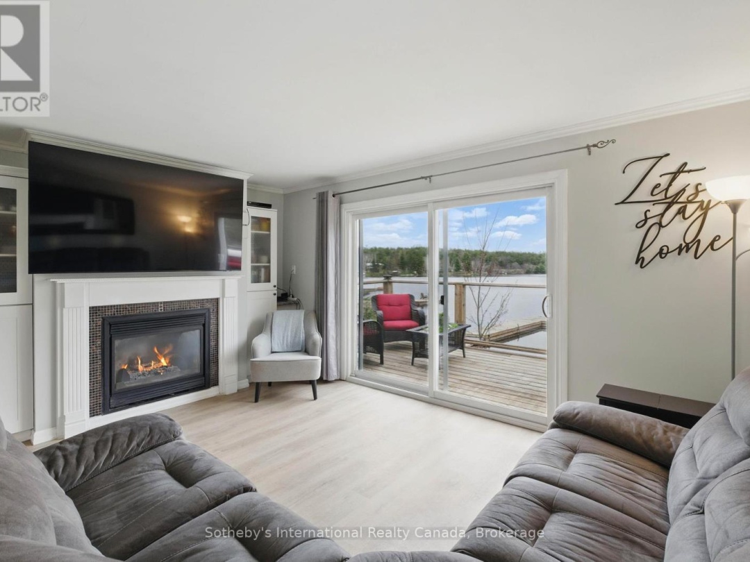 1041 Conservation Road, Doe Lake