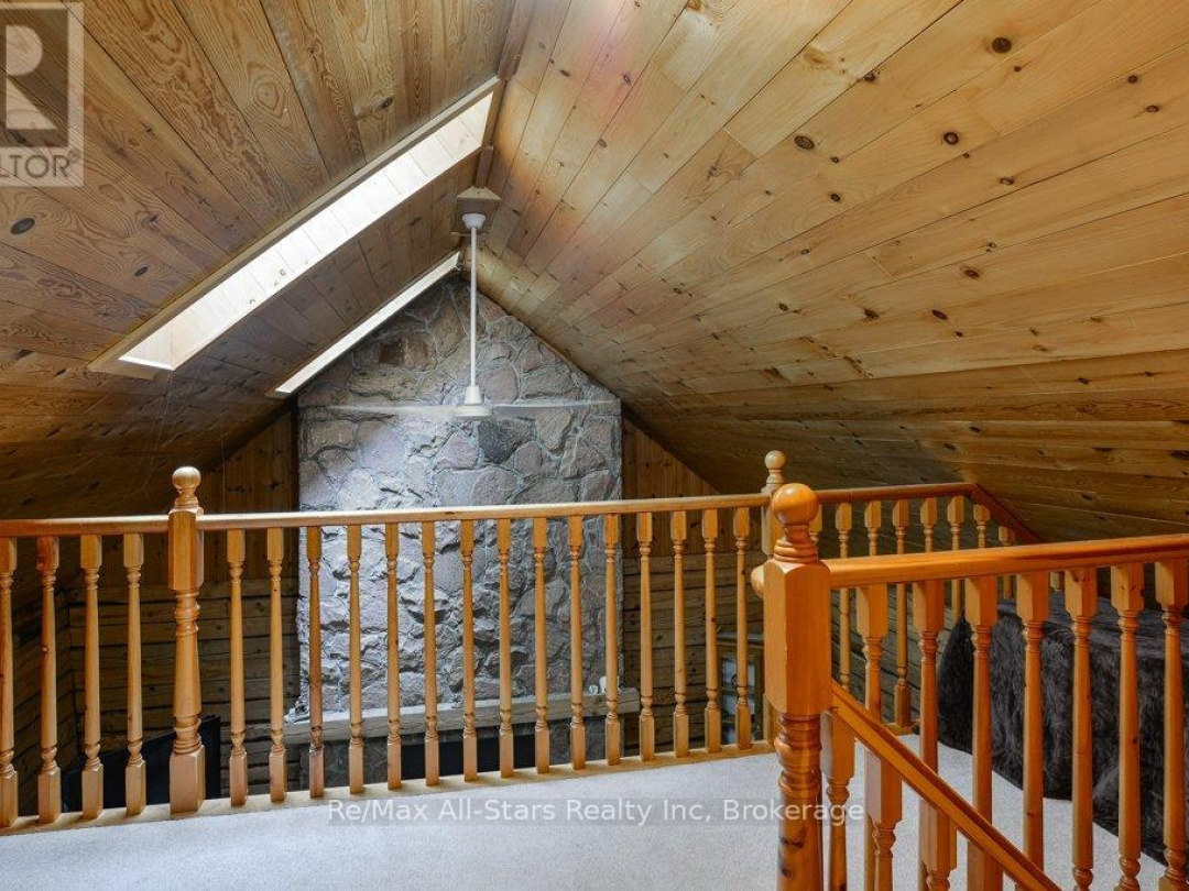 1386 SOUTH PORTAGE ROAD, 