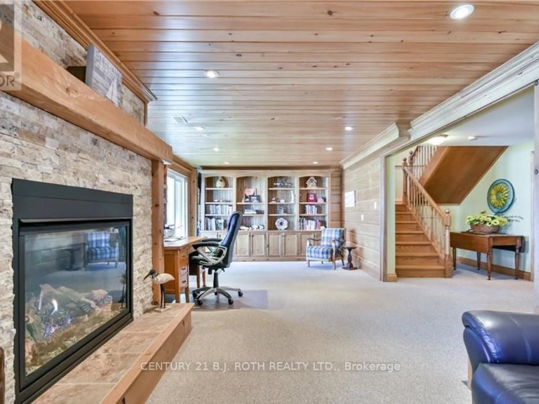 3931 MENOKE BEACH ROAD, 