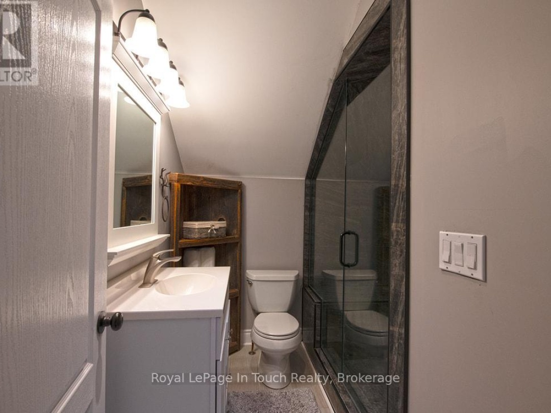 3010 Matchedash Street, Matchedash Bay