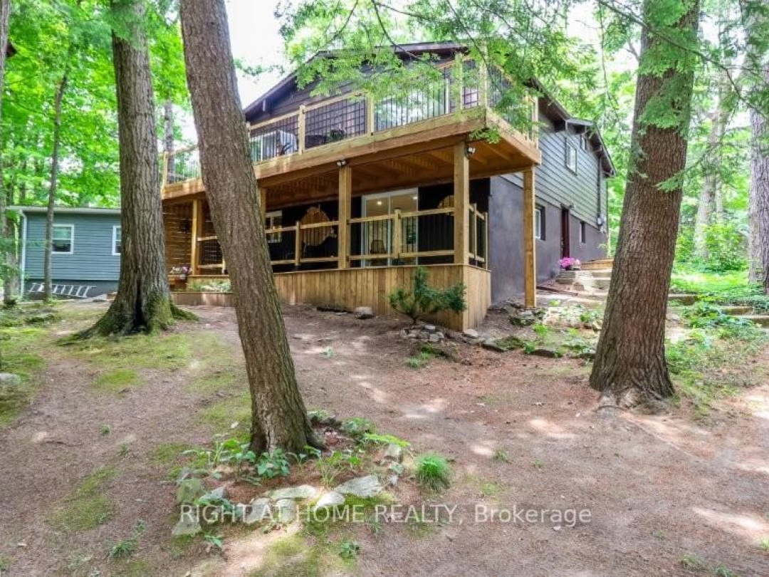 7459 ISLAND CRESCENT, 