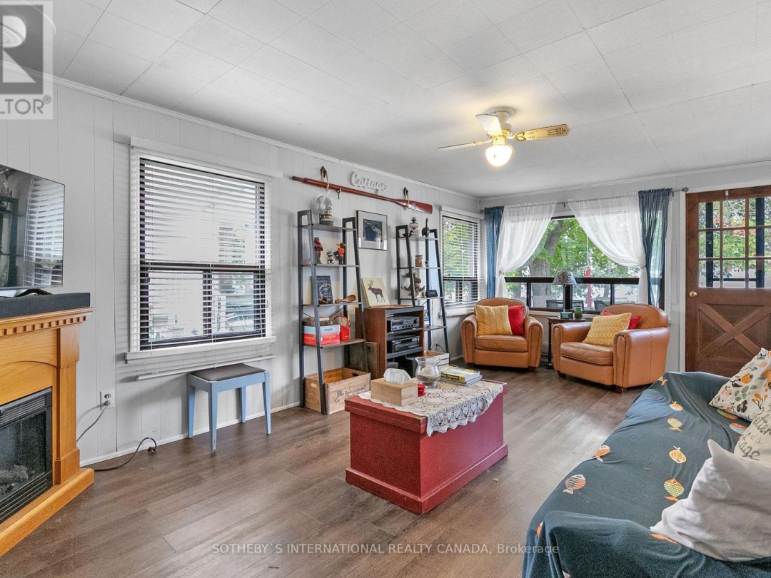 18 Third Street, Sturgeon Lake