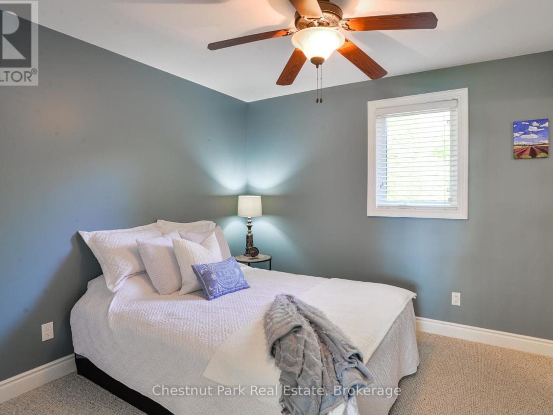 3547 Lauderdale Pt Crescent, Sparrow Lake