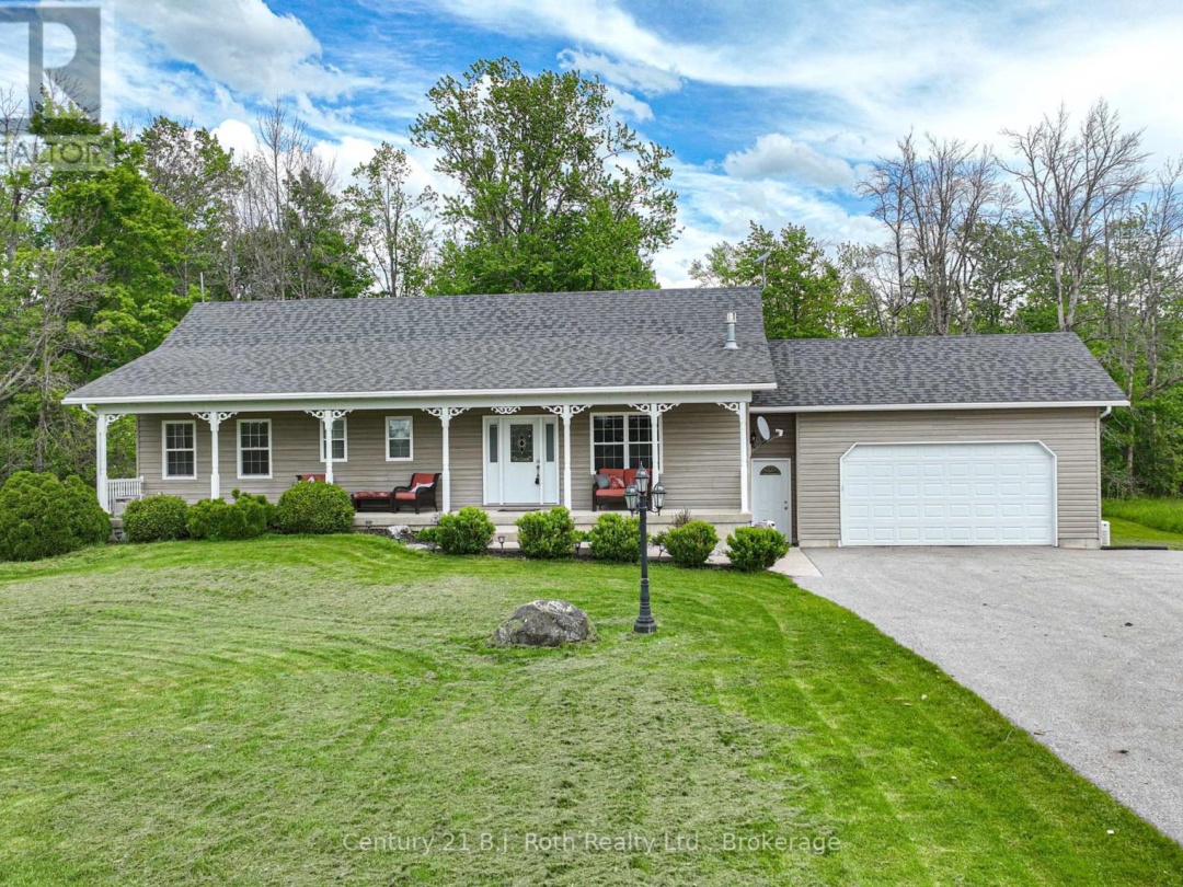3516 Kirkfield Road, Dalrymple Lake