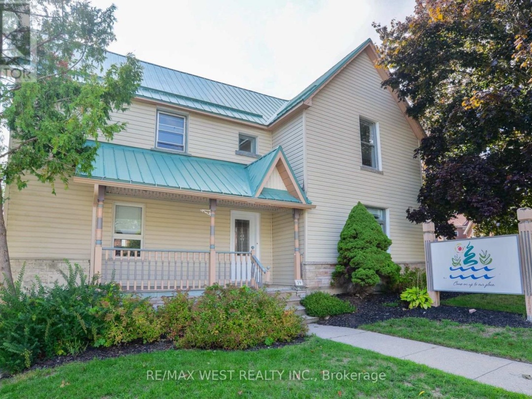 29 ALBERT STREET N, 