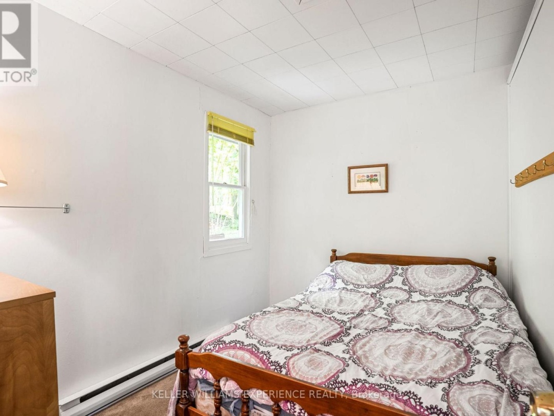 1049 Elsie Bay Road, Horseshoe Lake