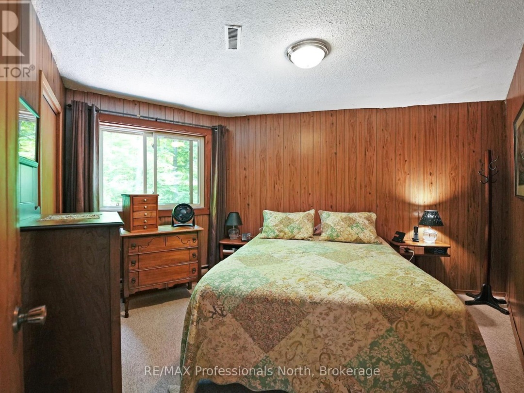 1511 WENONA LAKE ROAD, 