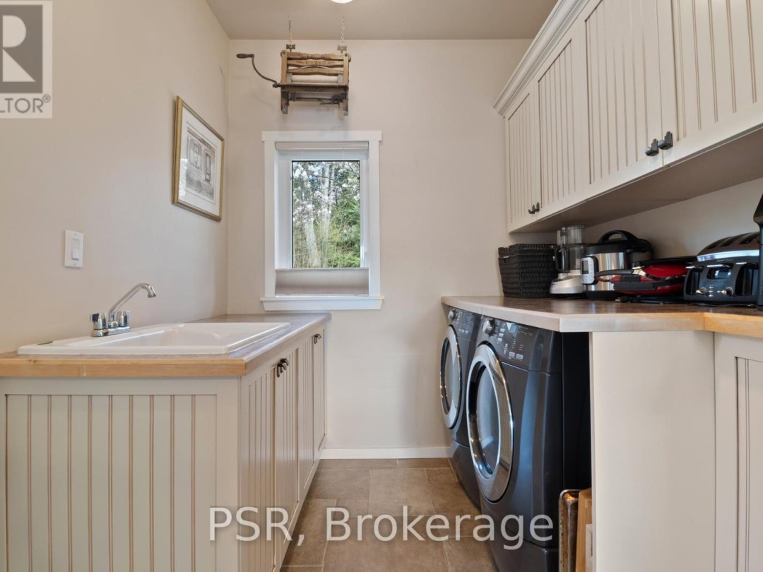 1049 Catherine Bagley Road, Severn Lake