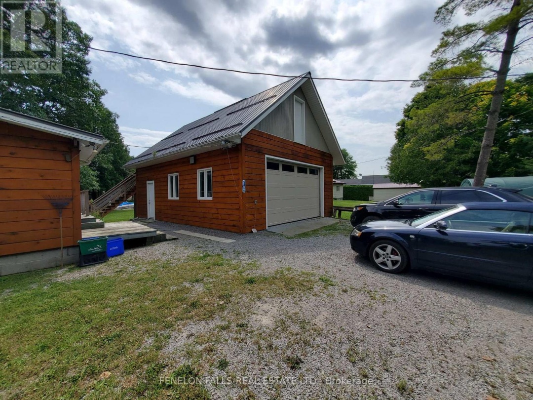 9 Gold Street, Sturgeon Lake