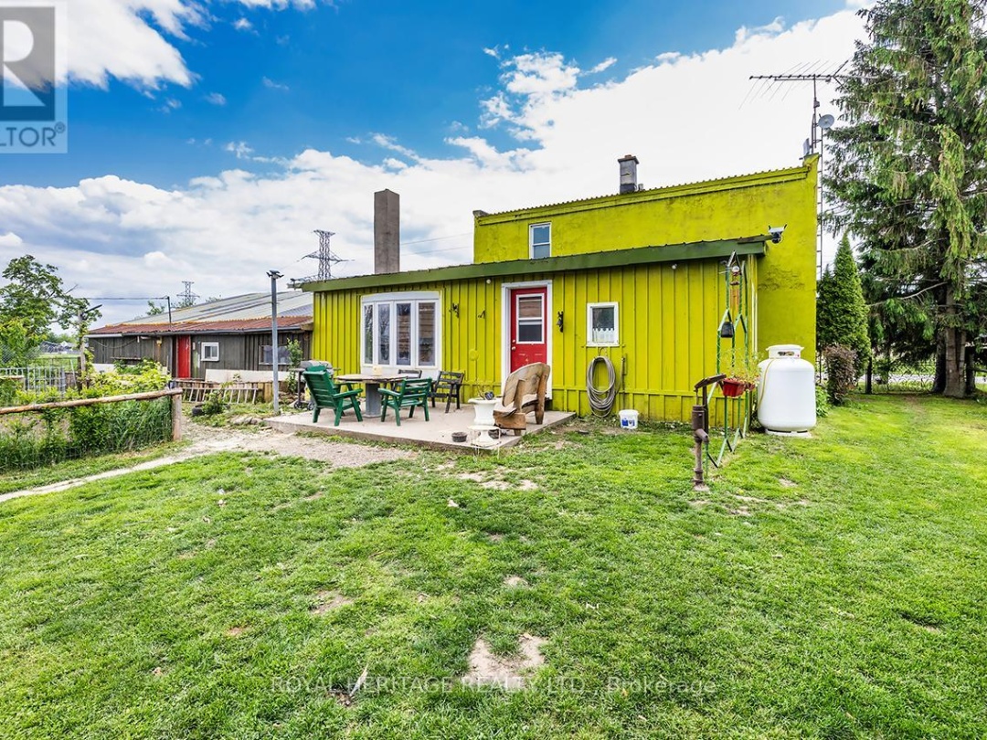 833 WOODVILLE ROAD, 