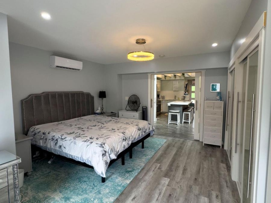 Unit 2 3 Paradise Boulevard, Lake Simcoe