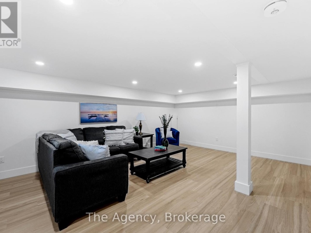 1290 CEDAR LANE, 