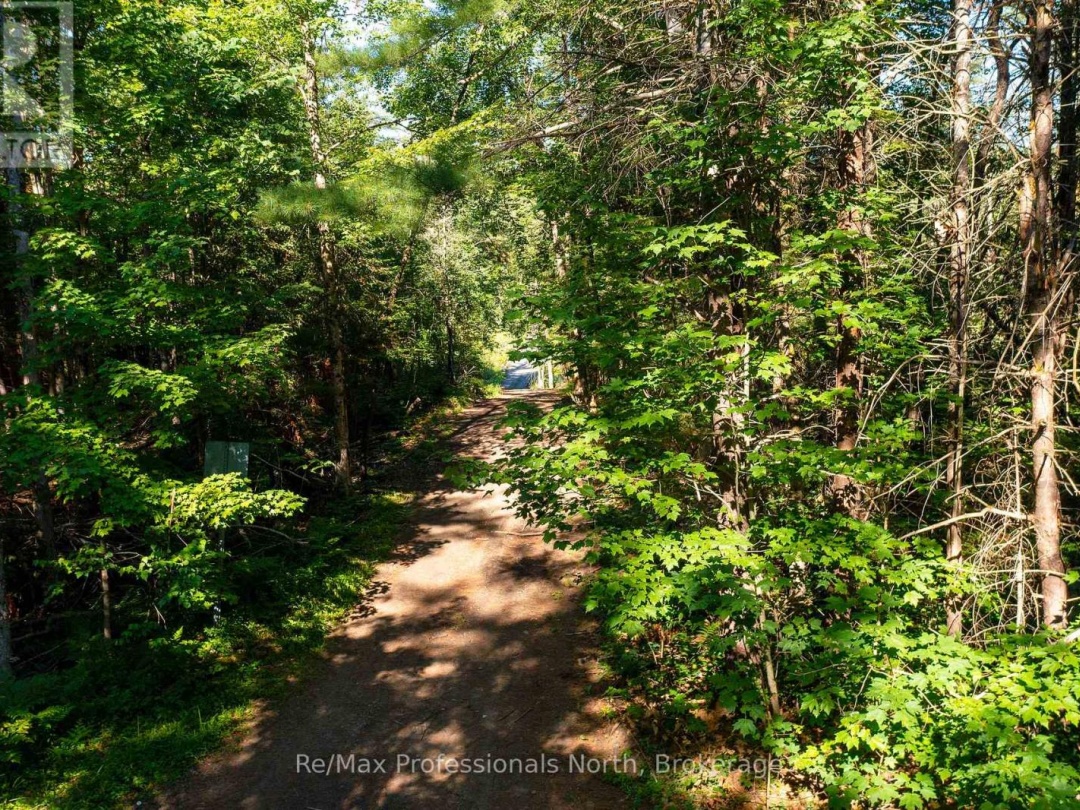 1137 BLACKMORE ROAD, 