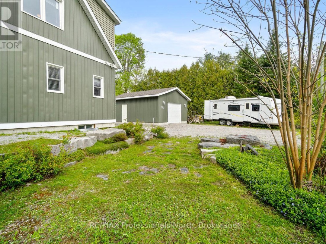 1059 Tiffany Lane, Gull Lake