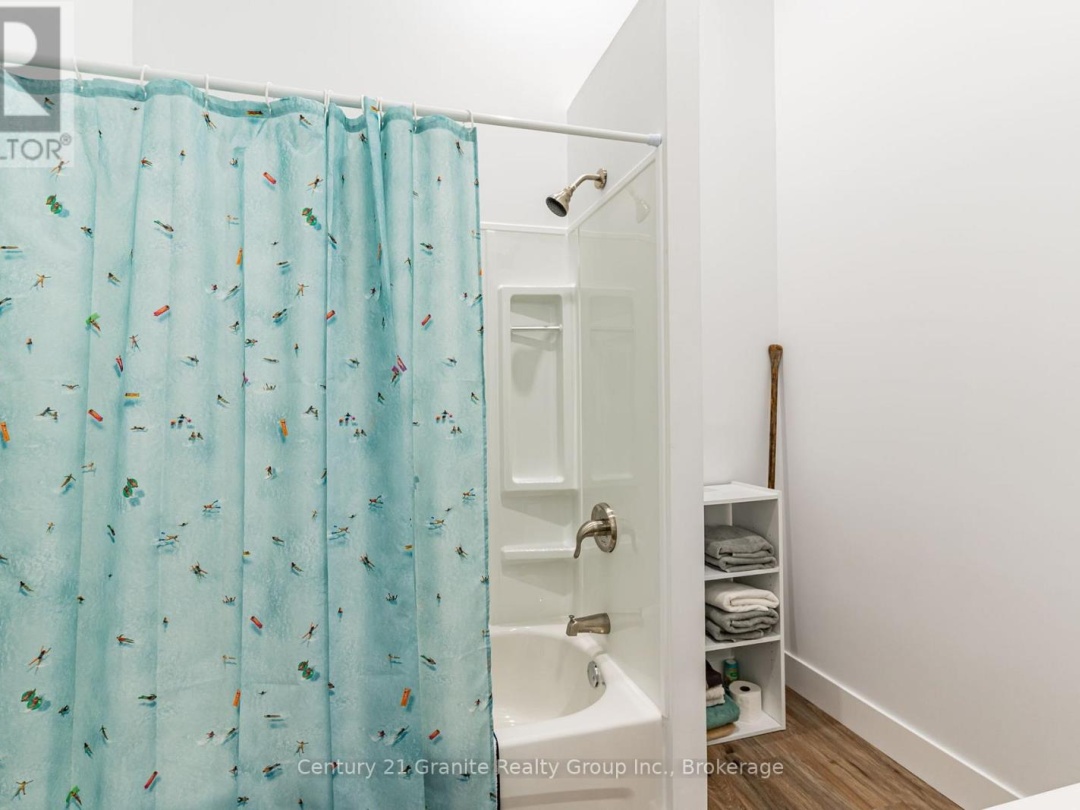 86 BOYCE TRAIL, 