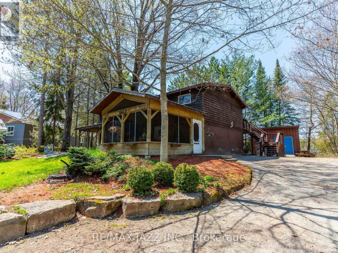1092 Briscoe Drive, Kushog Lake