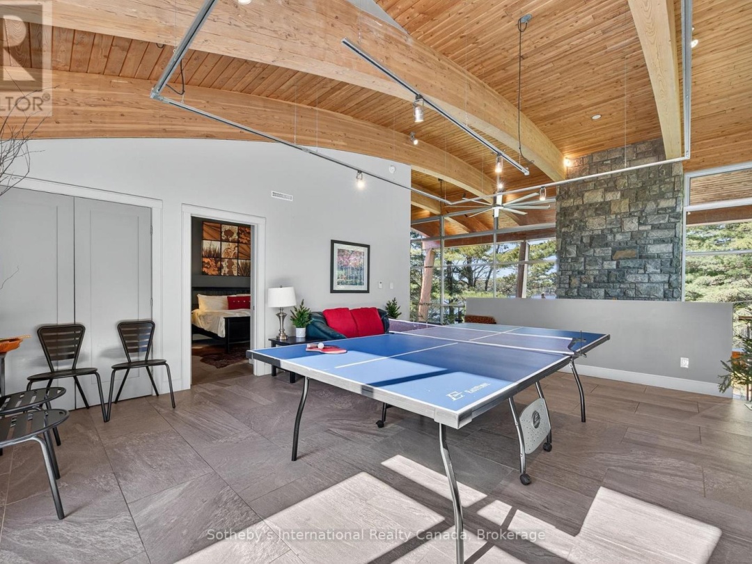 463 OTTER LAKE ROAD, 