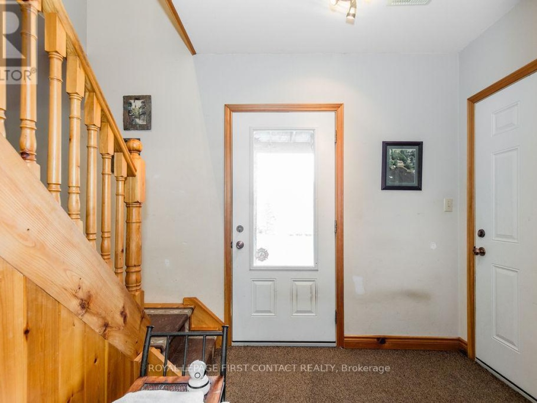 4447 ORKNEY BEACH ROAD, Lake Simcoe