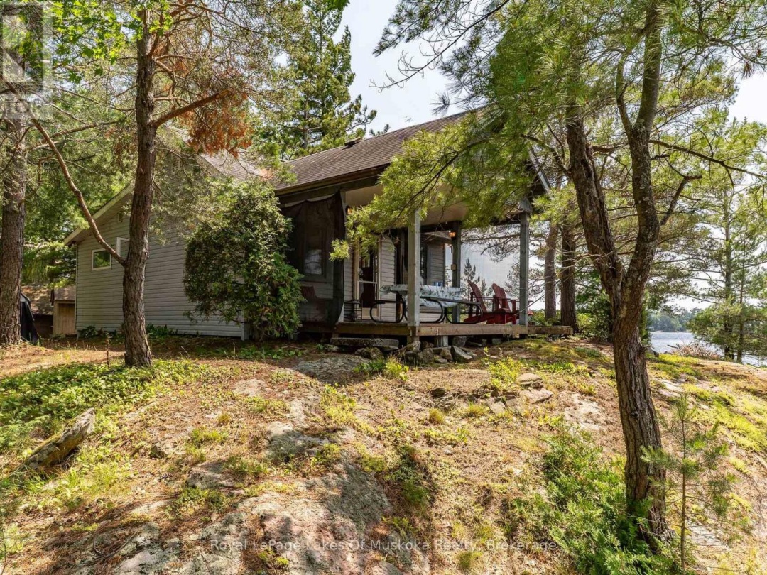 1 ISLAND 2SL ISLAND, 