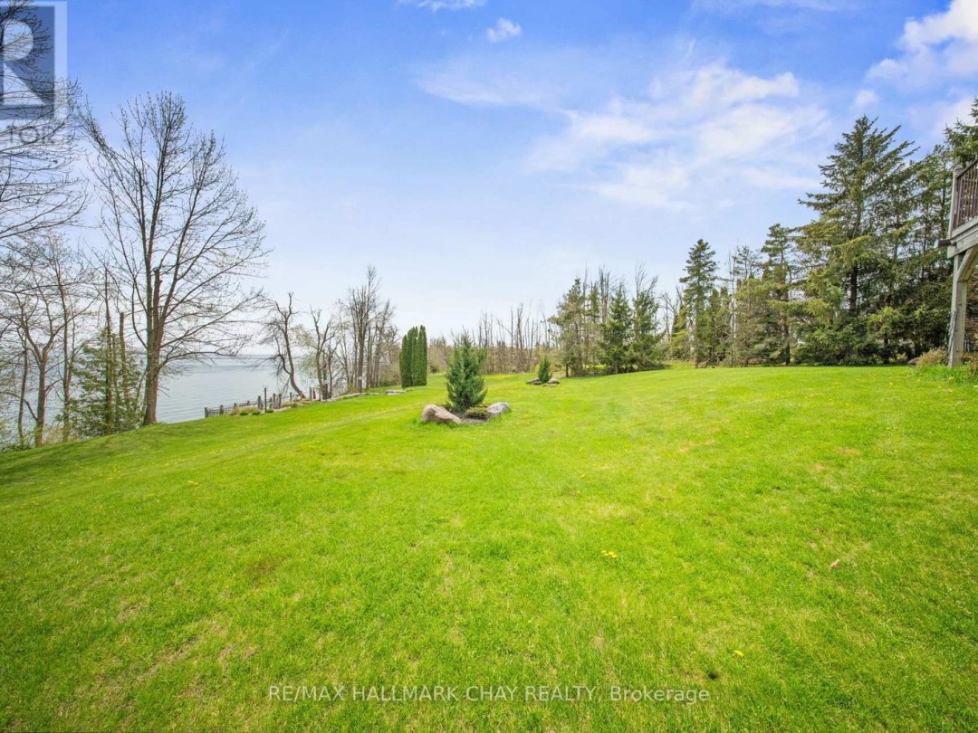 9 BLUERIDGE CRESCENT, Lake Simcoe