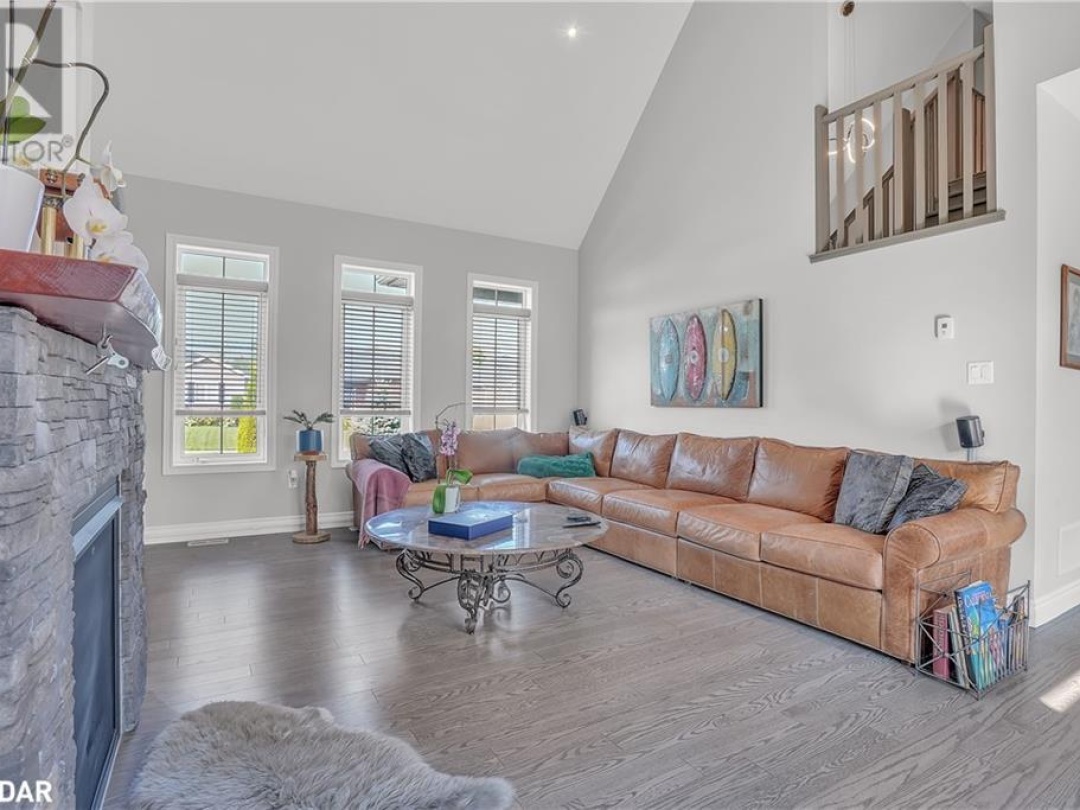 5 CHARLIE RAWSON BOULEVARD Boulevard, 