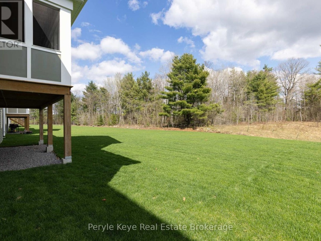 30 Dyer Crescent, Bracebridge