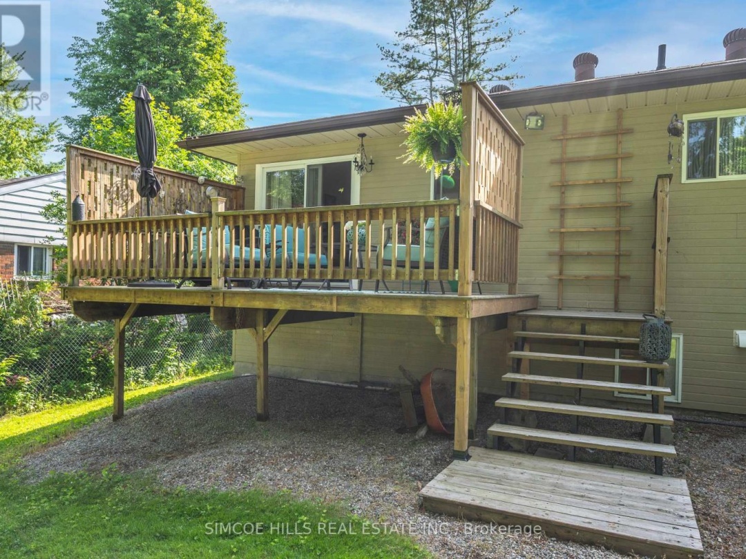 11 SHERIDAN DRIVE, 