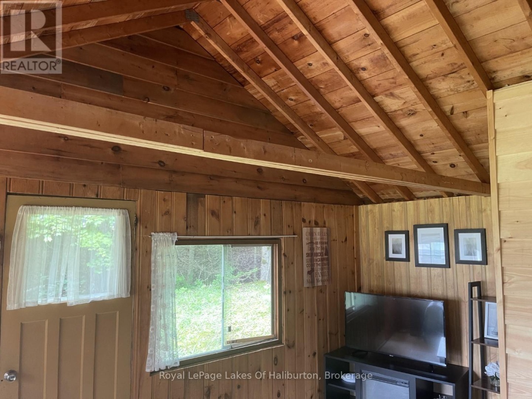 1059 Pleasant Point Road, Twelve Mile Lake