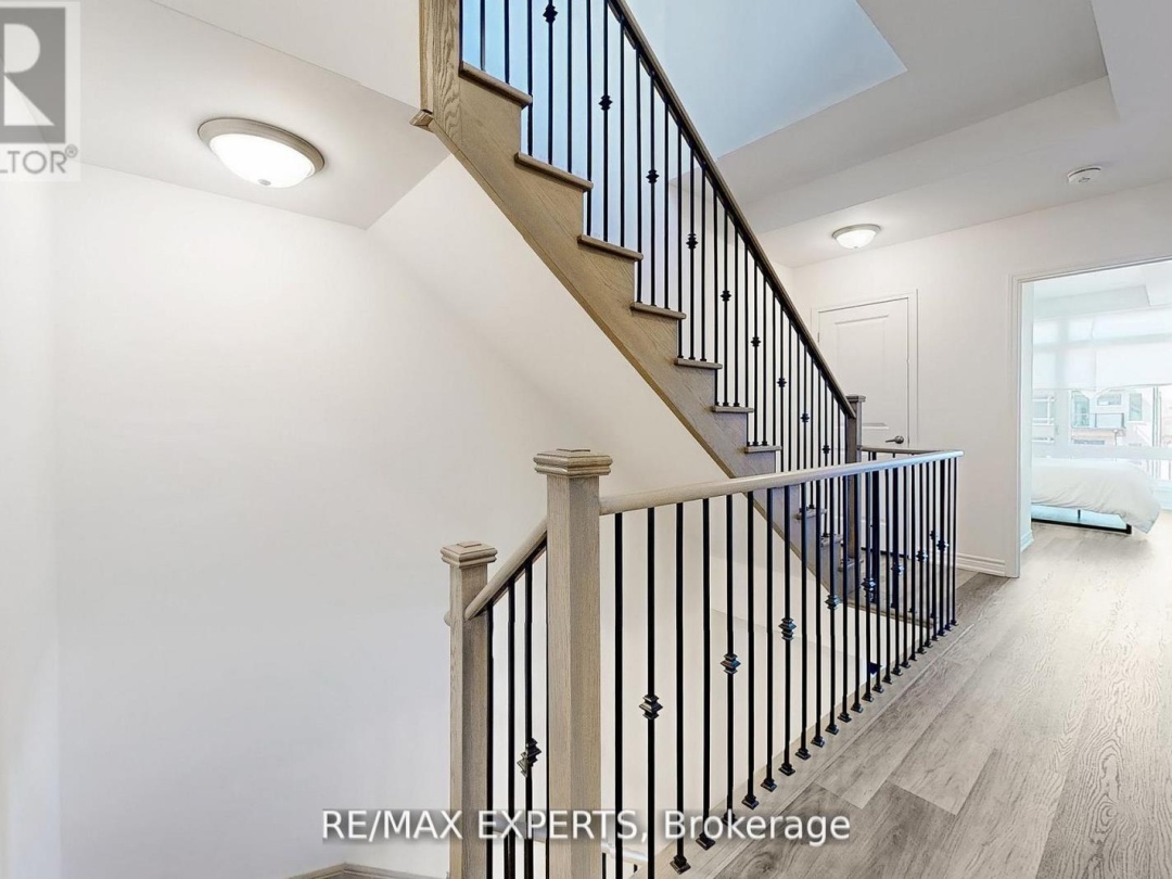31 WYN WOOD LANE, 