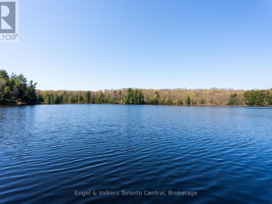 1457 Lake Joseph Road, Mctaggart Lake