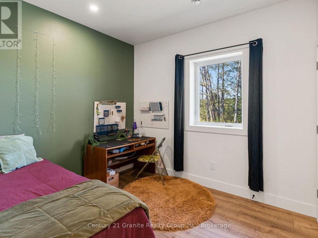 4324 Deep Bay Road, Gull Lake