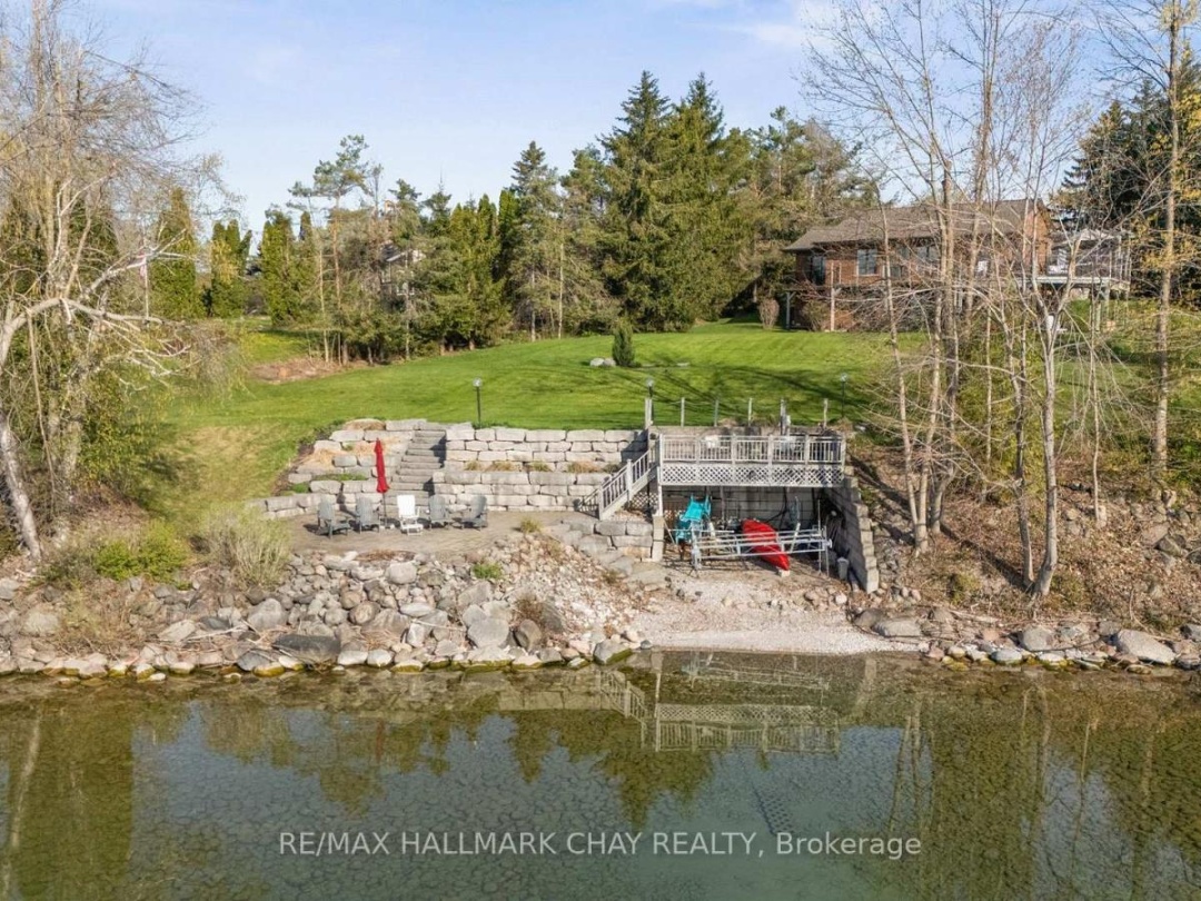 9 BLUERIDGE CRESCENT, Lake Simcoe