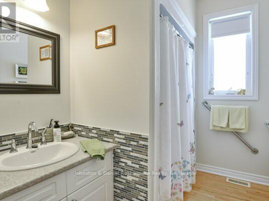 20 Twig's End, Gravenhurst (Muskoka (S))