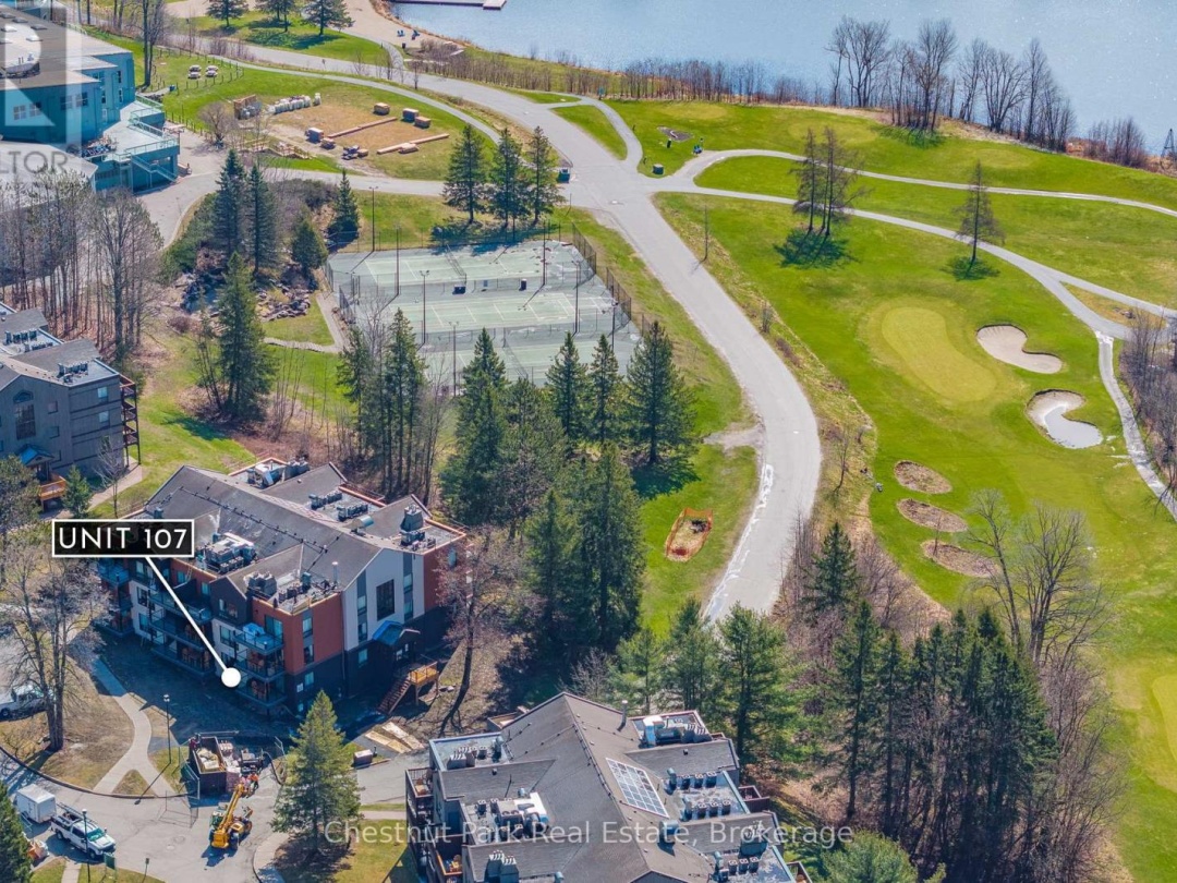 52 107 1235 Deerhurst Drive, Peninsula Lake