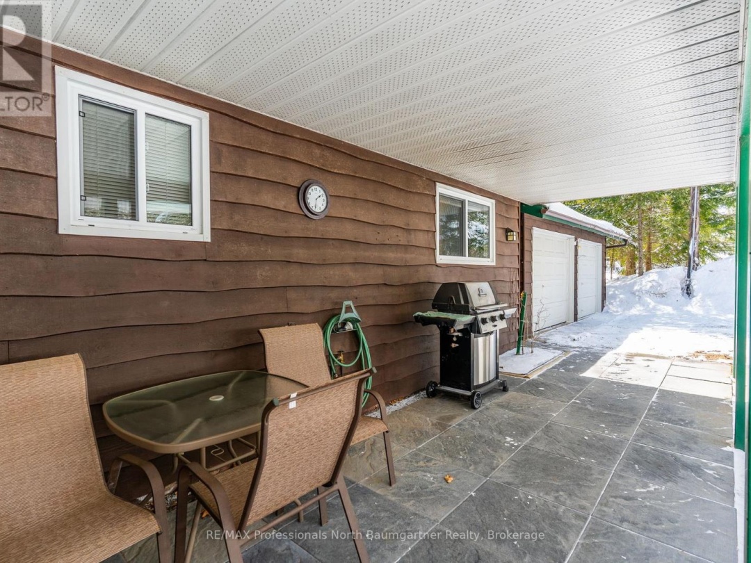 6258 Haliburton Lake Road, Haliburton Lake