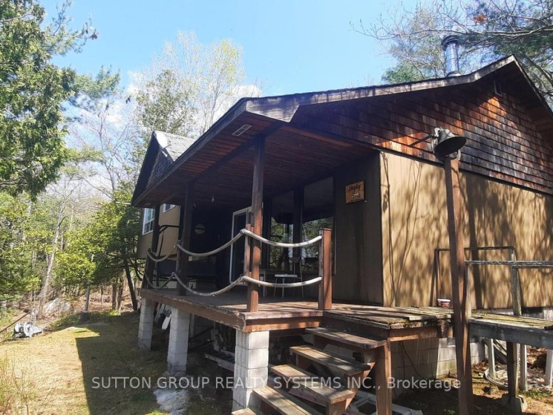 55 Healey Lake Water, Healey Lake