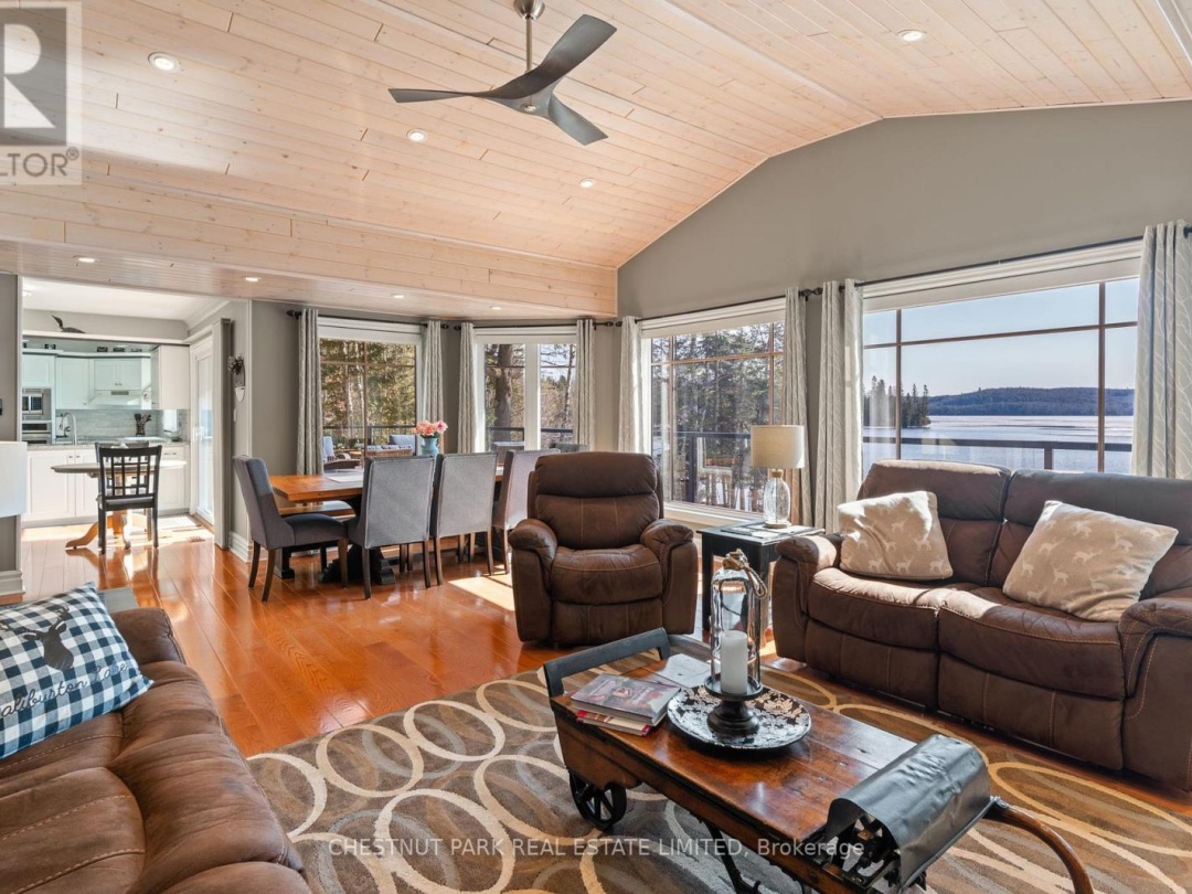 1168 Curry Road, Haliburton Lake