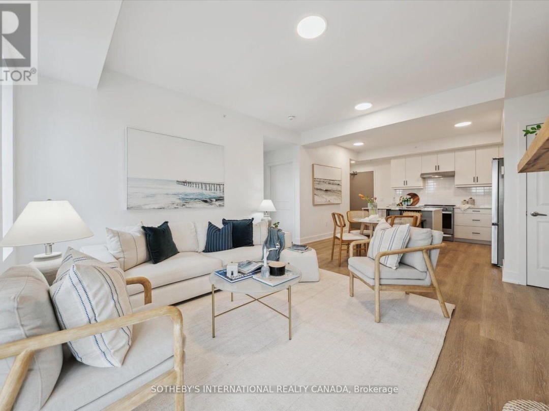 306 - 19B WEST STREET N, 