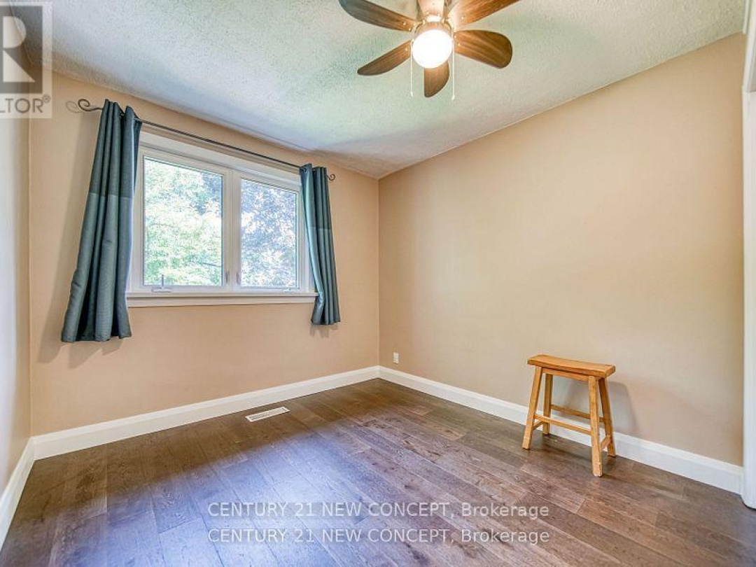 51 FITTONS ROAD E, 