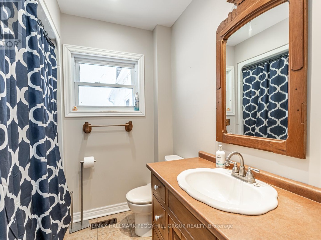 650 Mertz Corner Road, Tiny