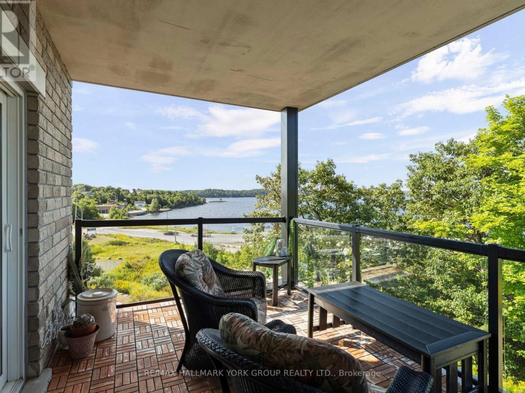 202 - 11A SALT DOCK ROAD, 