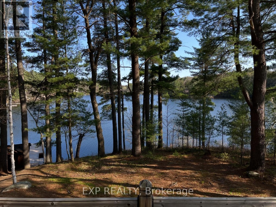 5B SOUTHWELL DRIVE, Horseshoe Lake