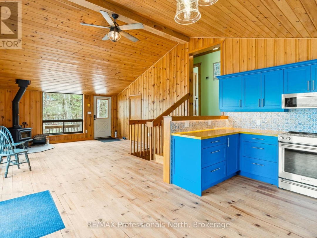 1011 Serpentine Lane, Mountain Lake